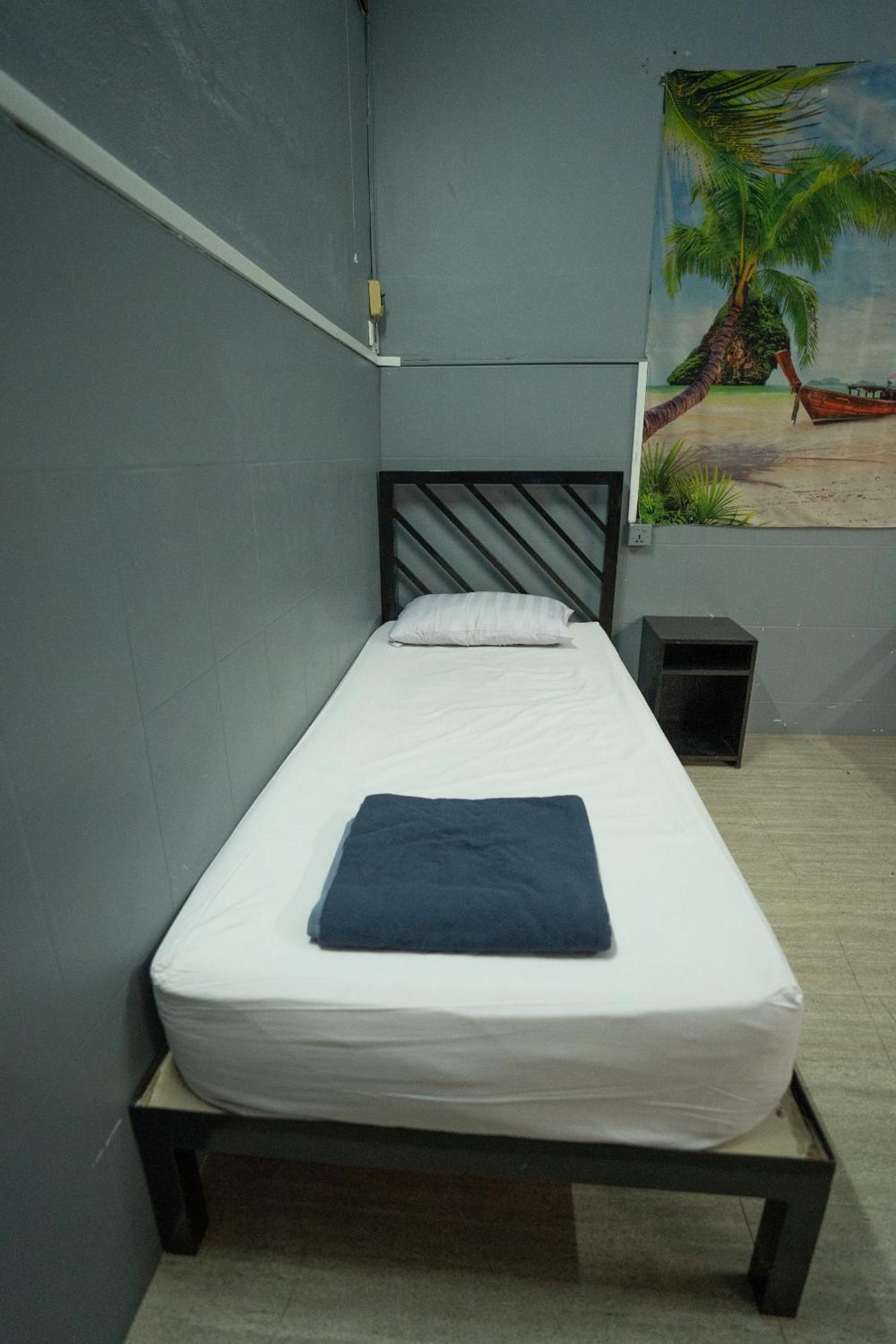 The Eighty8 Hostel พนมเปญ ภายนอก รูปภาพ