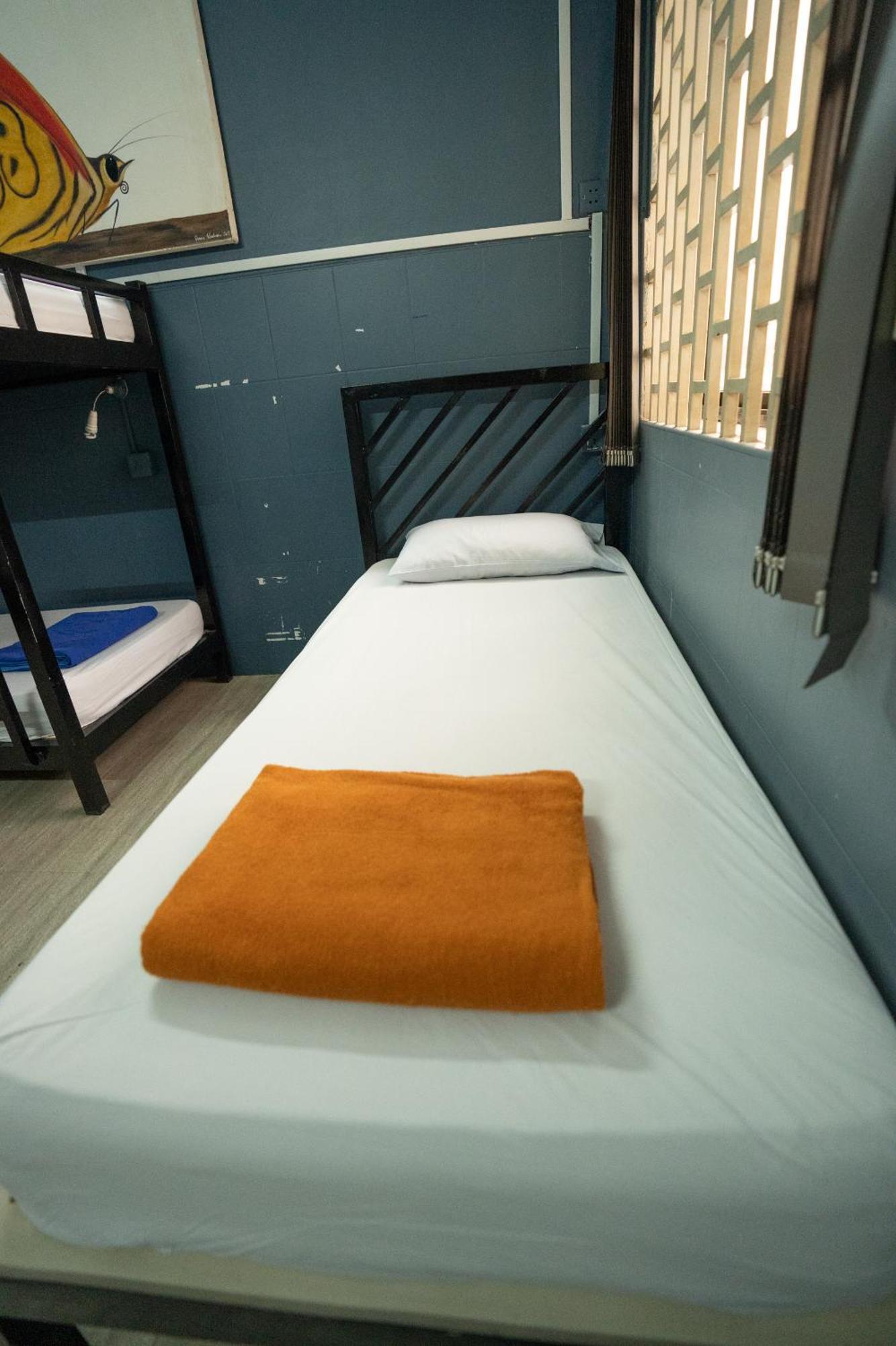 The Eighty8 Hostel พนมเปญ ภายนอก รูปภาพ