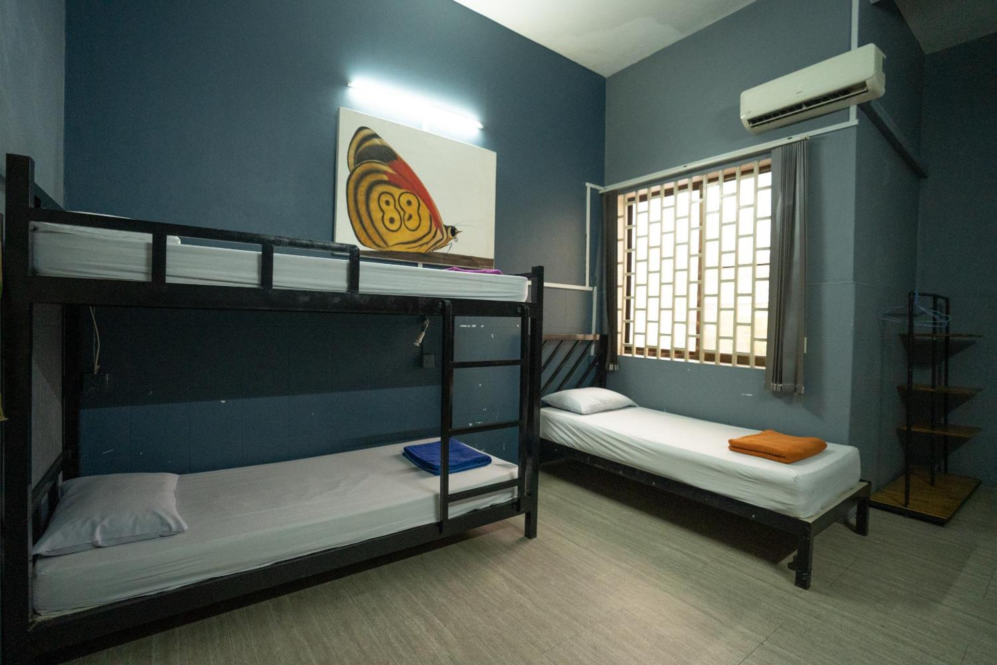 The Eighty8 Hostel พนมเปญ ภายนอก รูปภาพ