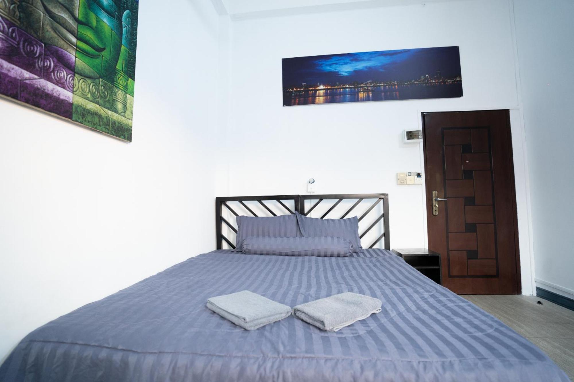 The Eighty8 Hostel พนมเปญ ภายนอก รูปภาพ